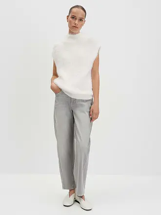 SOMEDAY | Pullunder TANNI
Marca: SOMEDAY
Color: blanco
Categorías: Moda, Mujer
Largo de manga: Sin mangas
Escote: Cuello redondo
Material: Poliéster / Poliamida
Estampado: Liso
Corte (Prenda exterior): Suelto
Estilo: Pure |